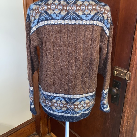 🐑 Best Authentic Innovative True Mark Vintage Brown, Blue & Tan Sweater 🐑 - Picture 5 of 8